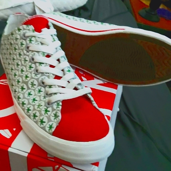 R1 victory pot design shoe's - Picture 1 of 4